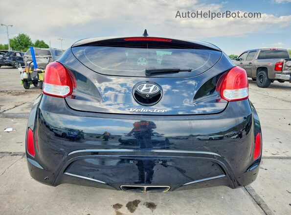 KMHTC6AD8HU318800 2017 HYUNDAI VELOSTER Black Rear view