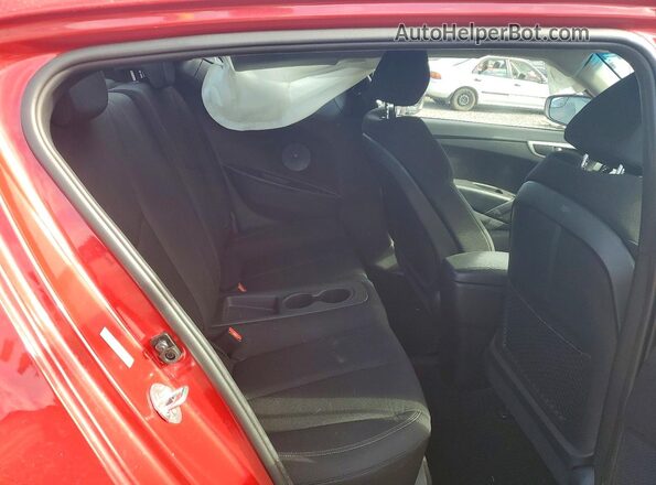 KMHTC6AD9GU271338 2016 HYUNDAI VELOSTER Red Հետևի նստատեղերի տեսք