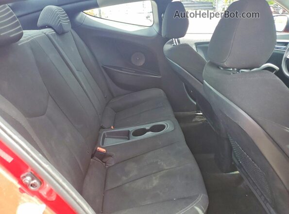 KMHTC6AD9GU275728 2016 HYUNDAI VELOSTER Red Widok tylnych siedzeń