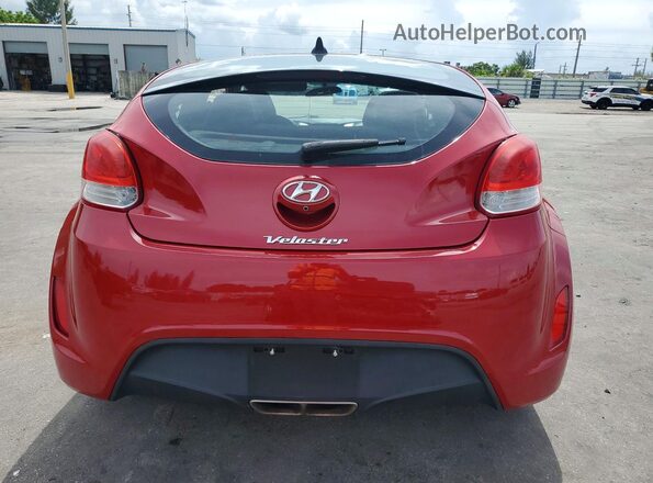 KMHTC6AD9GU275728 2016 HYUNDAI VELOSTER Red Widok z tyłu