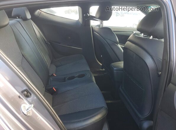 KMHTC6AD9GU288978 2016 HYUNDAI VELOSTER Gray Rear seats view