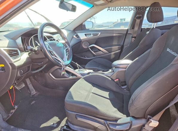 KMHTC6AD9HU312083 2017 HYUNDAI VELOSTER Orange Widok wnętrza z przodu