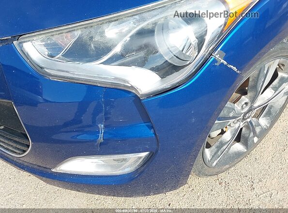 KMHTC6ADXHU318815 2017 HYUNDAI VELOSTER Blue Вид спереду