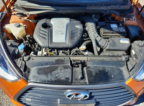 KMHTC6AE1GU253098 2016 HYUNDAI VELOSTER Orange Вид задньої частини салону