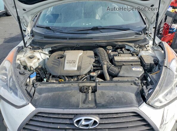 KMHTC6AEXGU304100 2016 HYUNDAI VELOSTER White Vista interior trasera