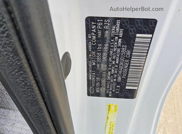 KMHTH6AB3KU015883 2019 HYUNDAI VELOSTER White Widok komory silnika