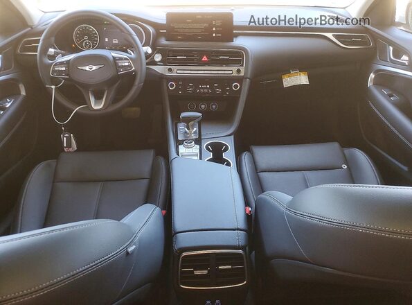 KMTG14SC0TU178211 2026 GENESIS G70 White Widok deski rozdzielczej