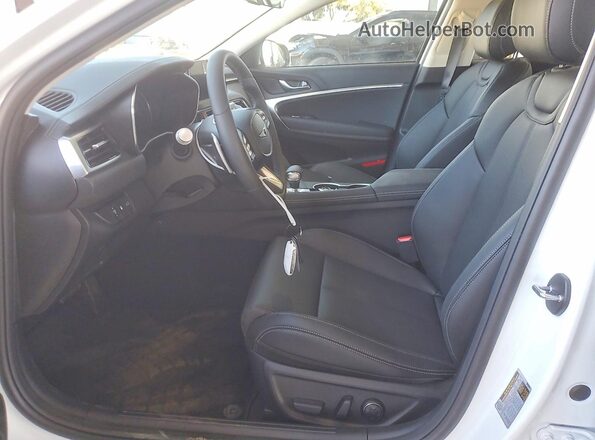 KMTG14SC0TU178211 2026 GENESIS G70 White Widok wnętrza z przodu