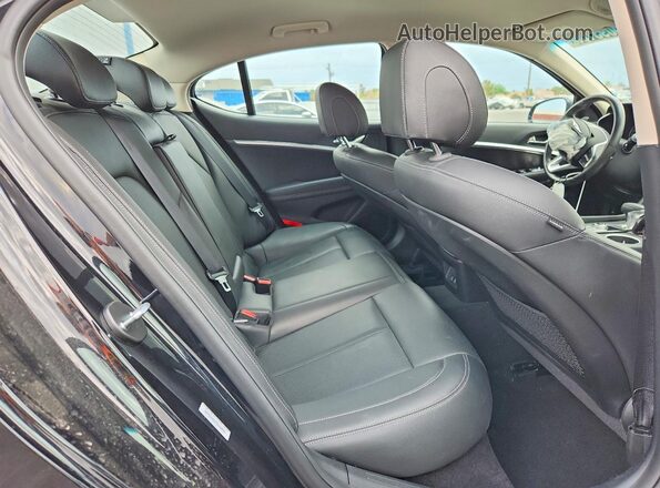 KMTG14SC4TU164876 2026 GENESIS G70 Черный Вид задних сидений
