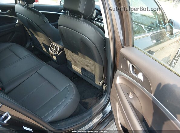 KMTG14SC9TU174836 2026 GENESIS G70 Gray VIN կոդի պիտակի տեսք