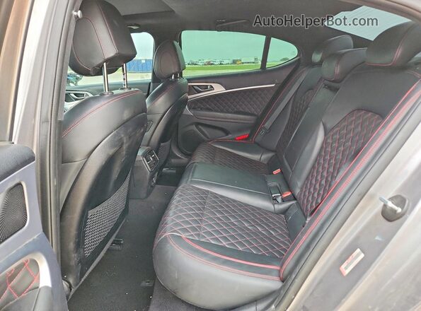 KMTG34LE7LU057394 2020 GENESIS G70 Silver Rear seats view