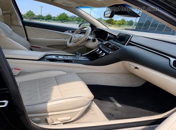 KMTG34LE8KU015136 2019 GENESIS G70 Black Vista frontal