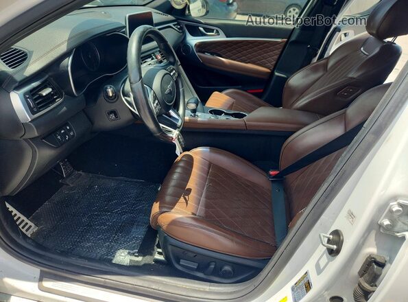 KMTG34LE9LU053590 2020 GENESIS G70 Белый Вид салона спереди