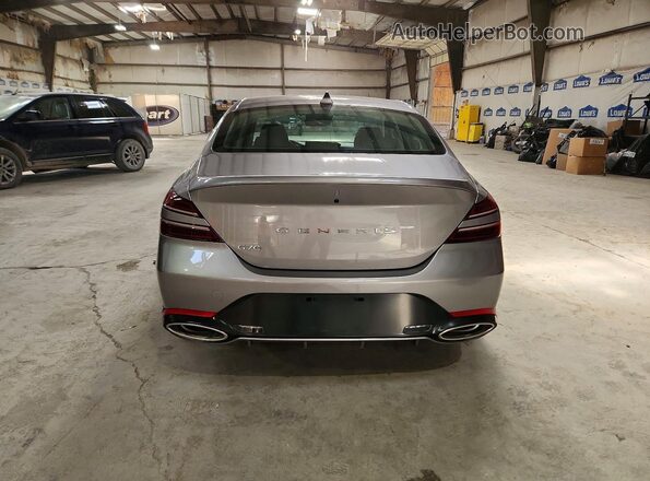KMTG34SC3SU155871 2025 GENESIS G70 Серебряный Вид сзади