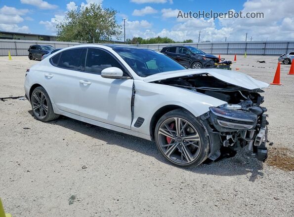 KMTG34SC5RU138953 2024 GENESIS G70 White Front right