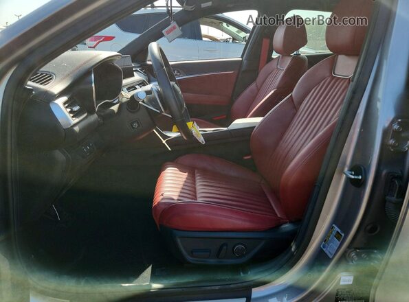 KMTG34SC5SU150168 2025 GENESIS G70 Gray Widok wnętrza z przodu
