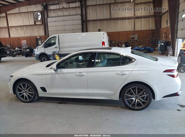 KMTG34SC5TU166789 2026 GENESIS G70 White Սալոնի 360 աստիճան տեսք