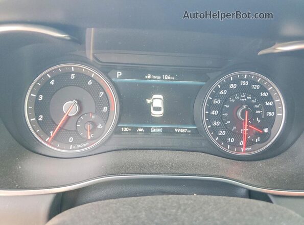 KMTG44LA7KU034528 2019 GENESIS G70 White ხელსაწყოთა პანელის ხედი