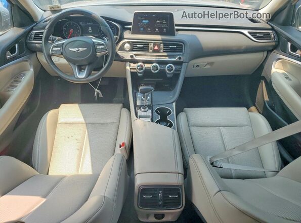 KMTG64LA1MU077159 2021 GENESIS G70 Silver Vista del salpicadero
