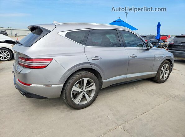 KMUHBDSB3PU115579 2022 GENESIS GV80 Silver Widok z tyłu