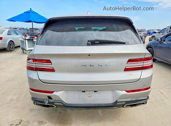 KMUHBDSB3PU115579 2022 GENESIS GV80 Silver Widok wnętrza z tyłu