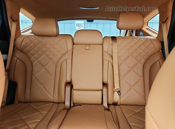KMUHCESC2TU303970 2026 GENESIS GV80 White Հետևի նստատեղերի տեսք