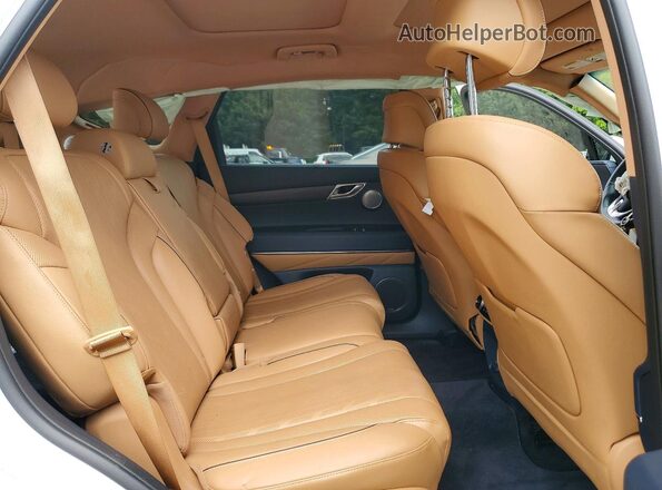 KMUHCESC6PU143422 2023 GENESIS GV80 White Вид задньої частини салону