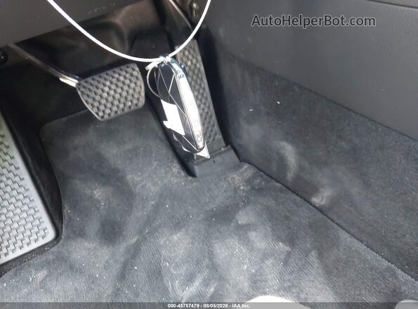 KMUHFESB0TU348551 2026 GENESIS GV80 Silver Առջևի վահանակի տեսք
