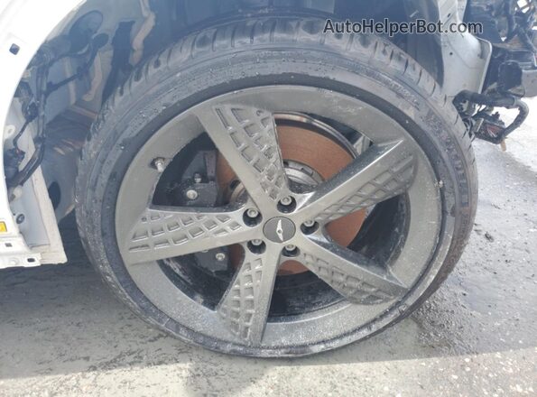 KMUMADTBXPU124375 2023 GENESIS GV70 Белый 