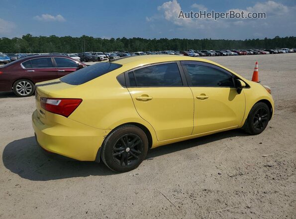KNADM4A30G6685935 2016 KIA RIO Yellow Задня права чверть