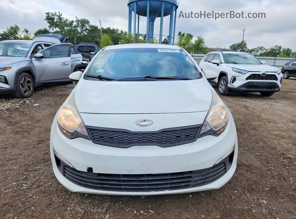 KNADM4A31G6639059 2016 KIA RIO White Widok z przodu