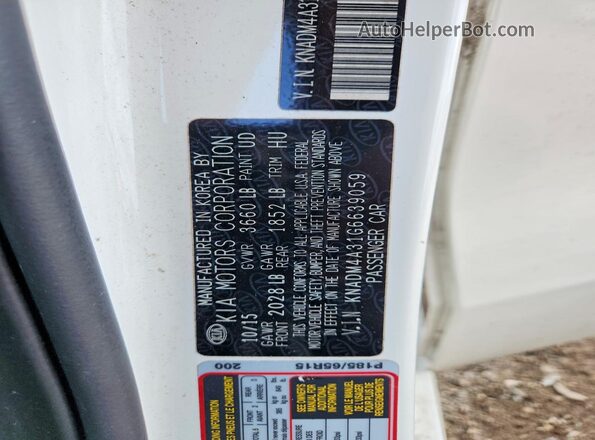 KNADM4A31G6639059 2016 KIA RIO White Widok komory silnika