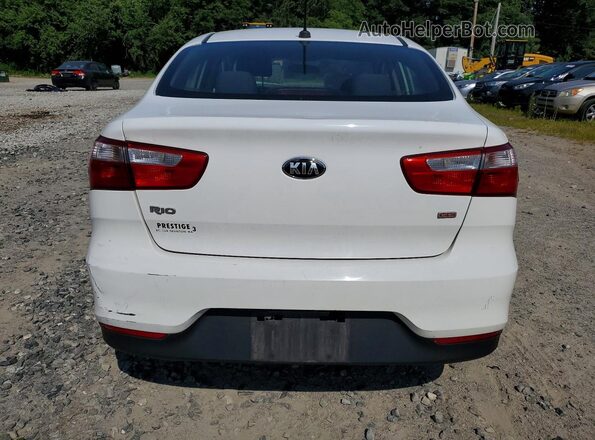 KNADM4A31H6006627 2017 KIA RIO White Вид ззаду
