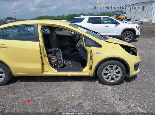 KNADM4A32G6553405 2016 KIA RIO Yellow Widok z przodu