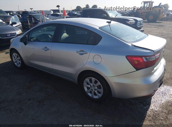 KNADM4A32H6071065 2017 KIA RIO Silver Задня ліва чверть