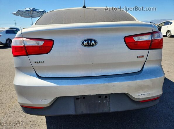 KNADM4A33G6590804 2016 KIA RIO Silver უკანა ხედი