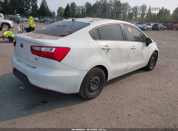 KNADM4A33G6638432 2016 KIA RIO White Задня права чверть