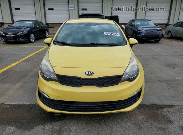 KNADM4A34G6607609 2016 KIA RIO Yellow Widok z przodu