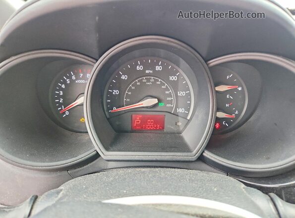 KNADM4A35G6548702 2016 KIA RIO White Вид щитка приладів