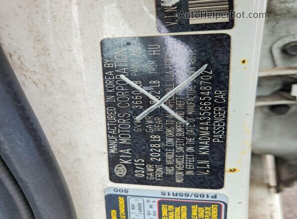 KNADM4A35G6548702 2016 KIA RIO White Вид підкапотного простору