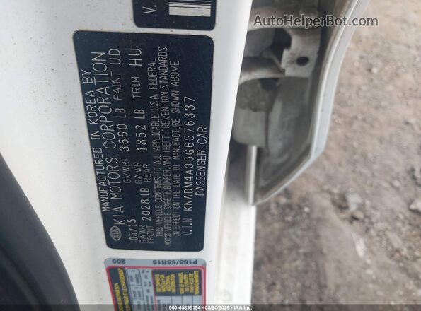 KNADM4A35G6576337 2016 KIA RIO White Vista del compartimento del motor