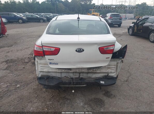 KNADM4A35G6576337 2016 KIA RIO White Vista frontal