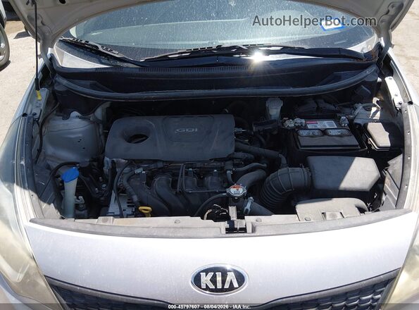 KNADM4A35H6034804 2017 KIA RIO Серебряный Вид сзади
