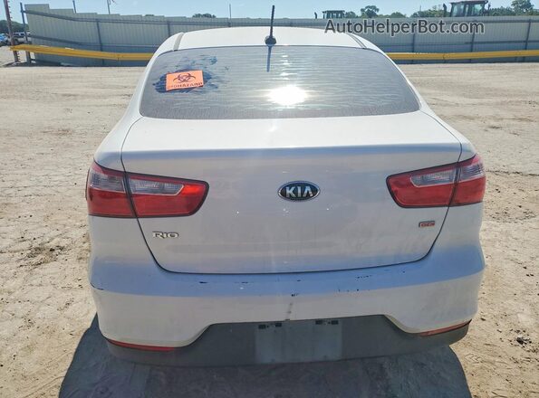 KNADM4A35H6044345 2017 KIA RIO White Rear view