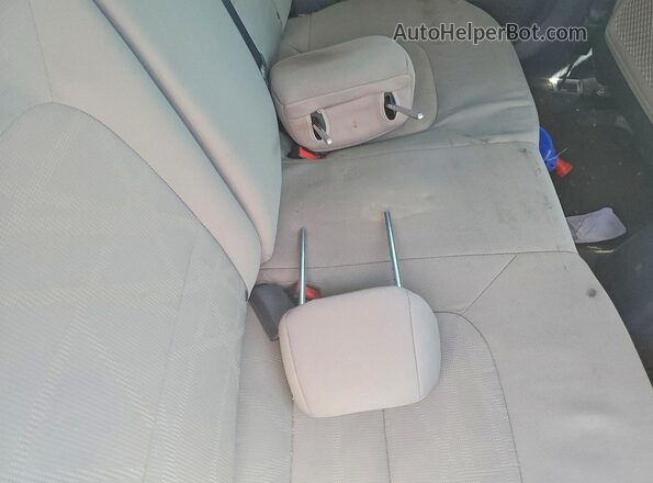 KNADM4A35H6044345 2017 KIA RIO White Engine compartment view