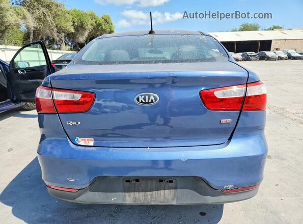 KNADM4A36G6596872 2016 KIA RIO Blue Vista trasera