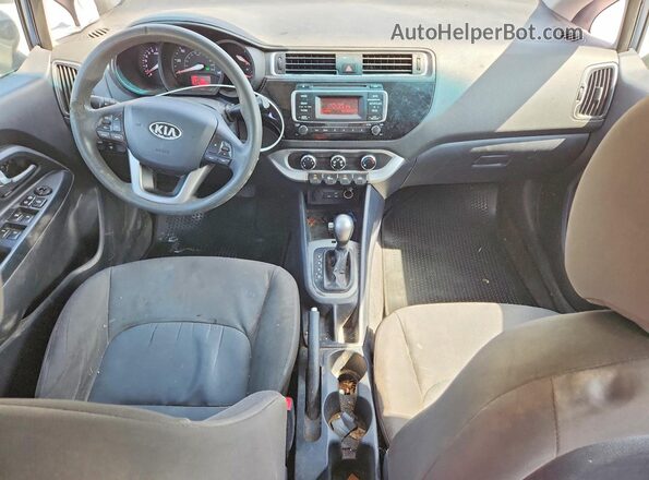 KNADM4A36G6596872 2016 KIA RIO Blue Vista del salpicadero