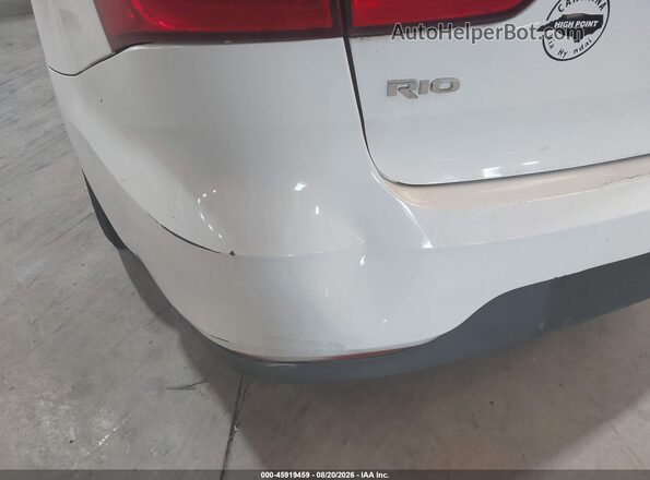 KNADM4A36G6686121 2016 KIA RIO White Front view