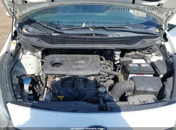 KNADM4A37G6591308 2016 KIA RIO White Հետևի տեսք
