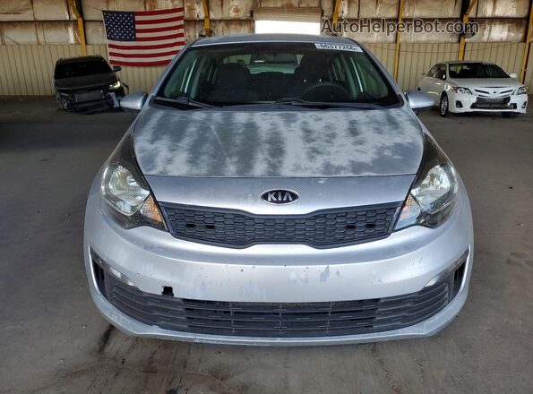 KNADM4A38H6025983 2017 KIA RIO Silver Вид щитка приладів